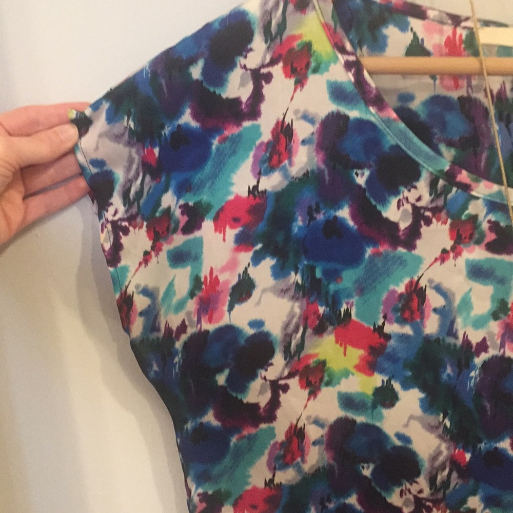 🌈Multicolored Top🌈 - Picture 5 of 7